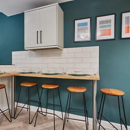 3 Bedroom Near Seafront